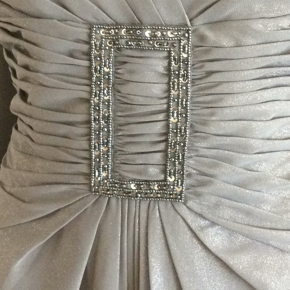 NWT Gown from David’s Bridal - Picture 5 of 8